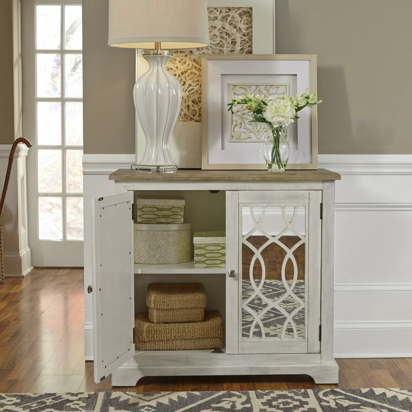 Top 10 ✨ Fully Assembled Accent Cabinets & Decorative Chests Liberty Furniture Industries Emory 2 Door Mirrored Accent Cabinet ✔️ - Image 10